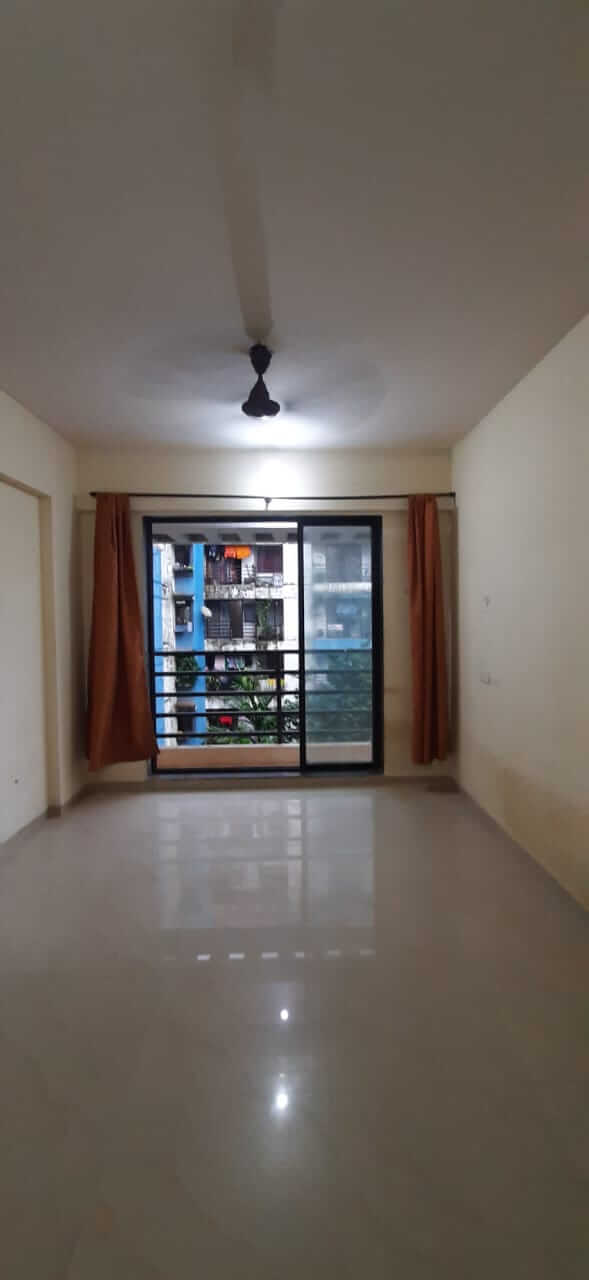 1 BHK Apartment / Flat for Sale 360 Sq. Feet at Mumbai
, Thane