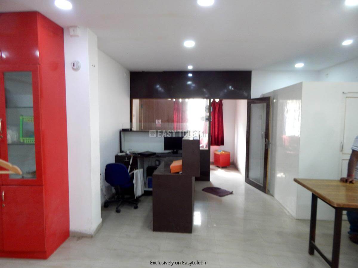 Commercial Office space around 900 sft for rent in Chikkadpally near metro and public transport