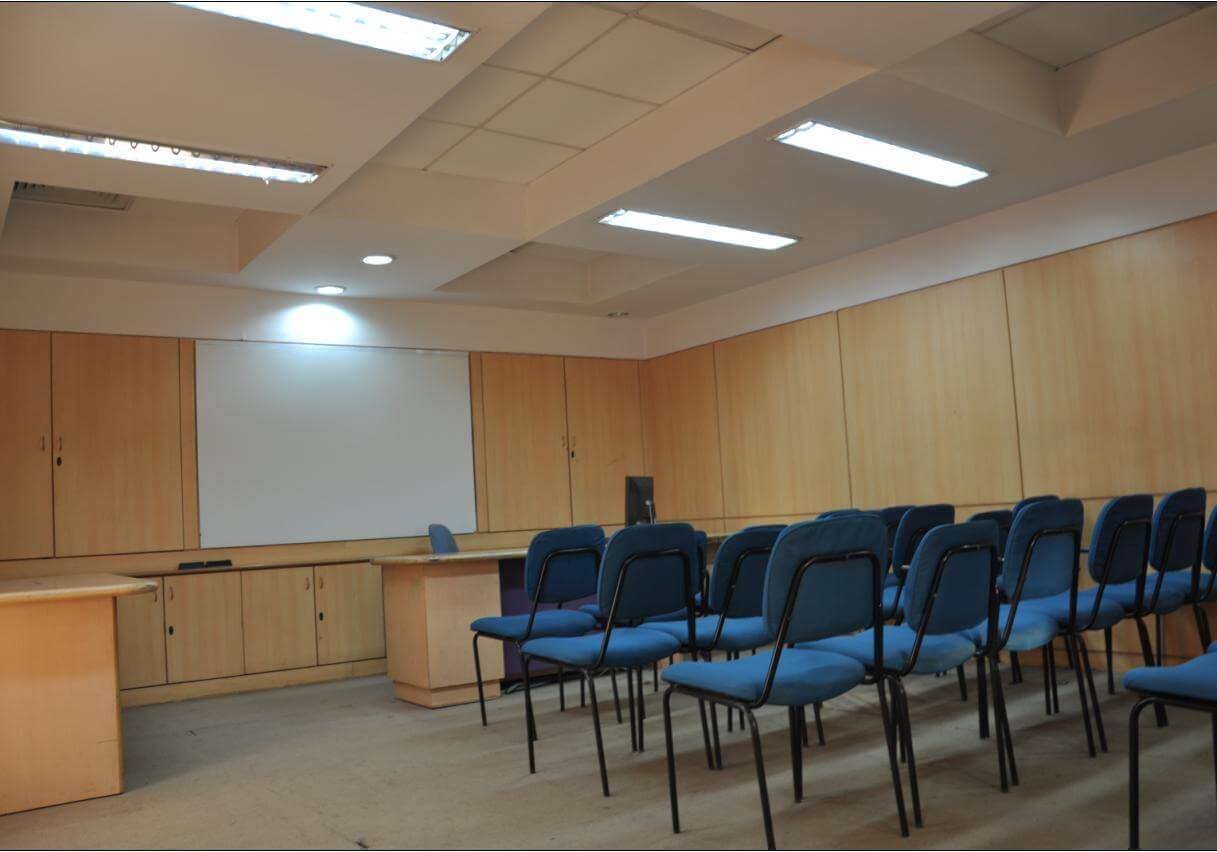 Plug & Play Office Space in State of the Art Facility with Robust Technology