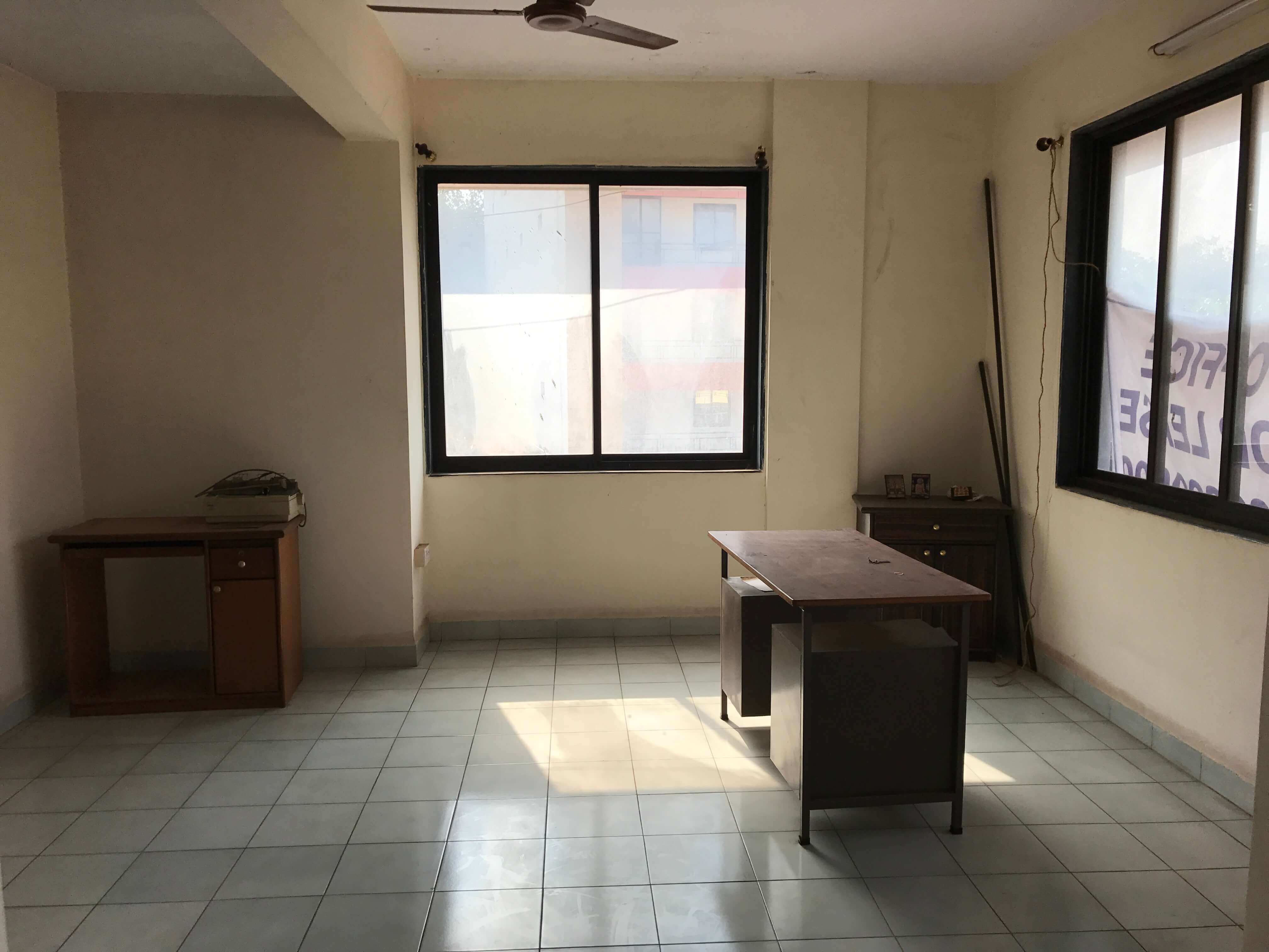 Unfurnished Office space for rent on 1st floor near Mapusa, court, Goa
