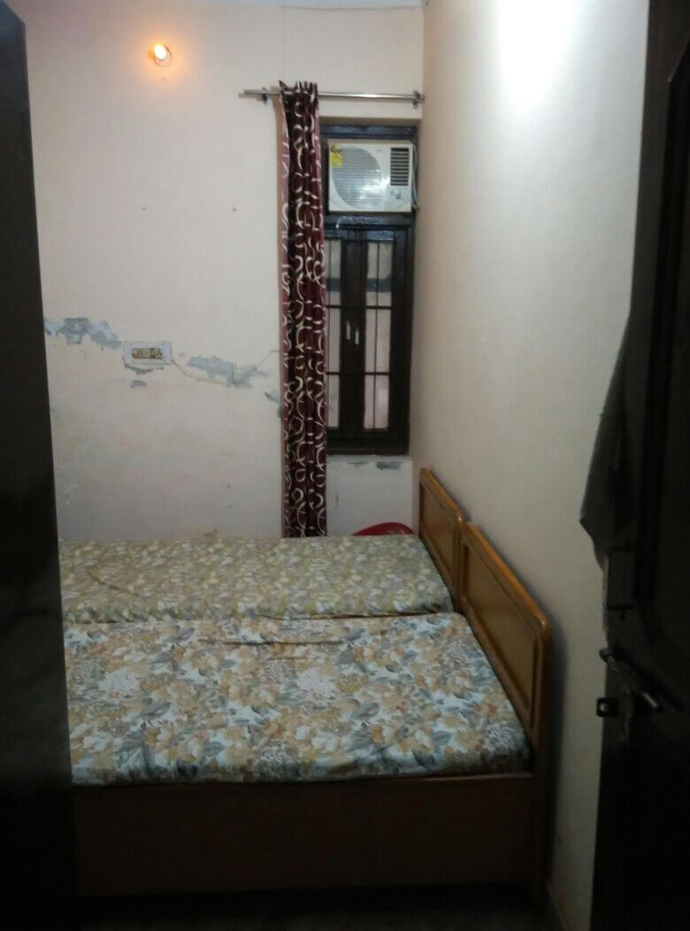 2 BHK Fully furnished, GF Independent with 2 ACs, near Lodhi club, opp hotel KEYS, Ludhiana