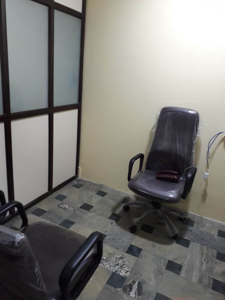 airconditioned chambers,with all basic amenities,free maintennance and electricity.
