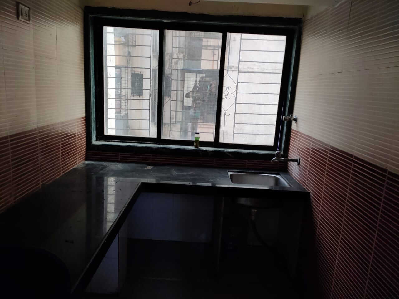 2 BHK Apartment / Flat for Rent 1000 Sq. Feet at Mumbai, Navi Mumbai