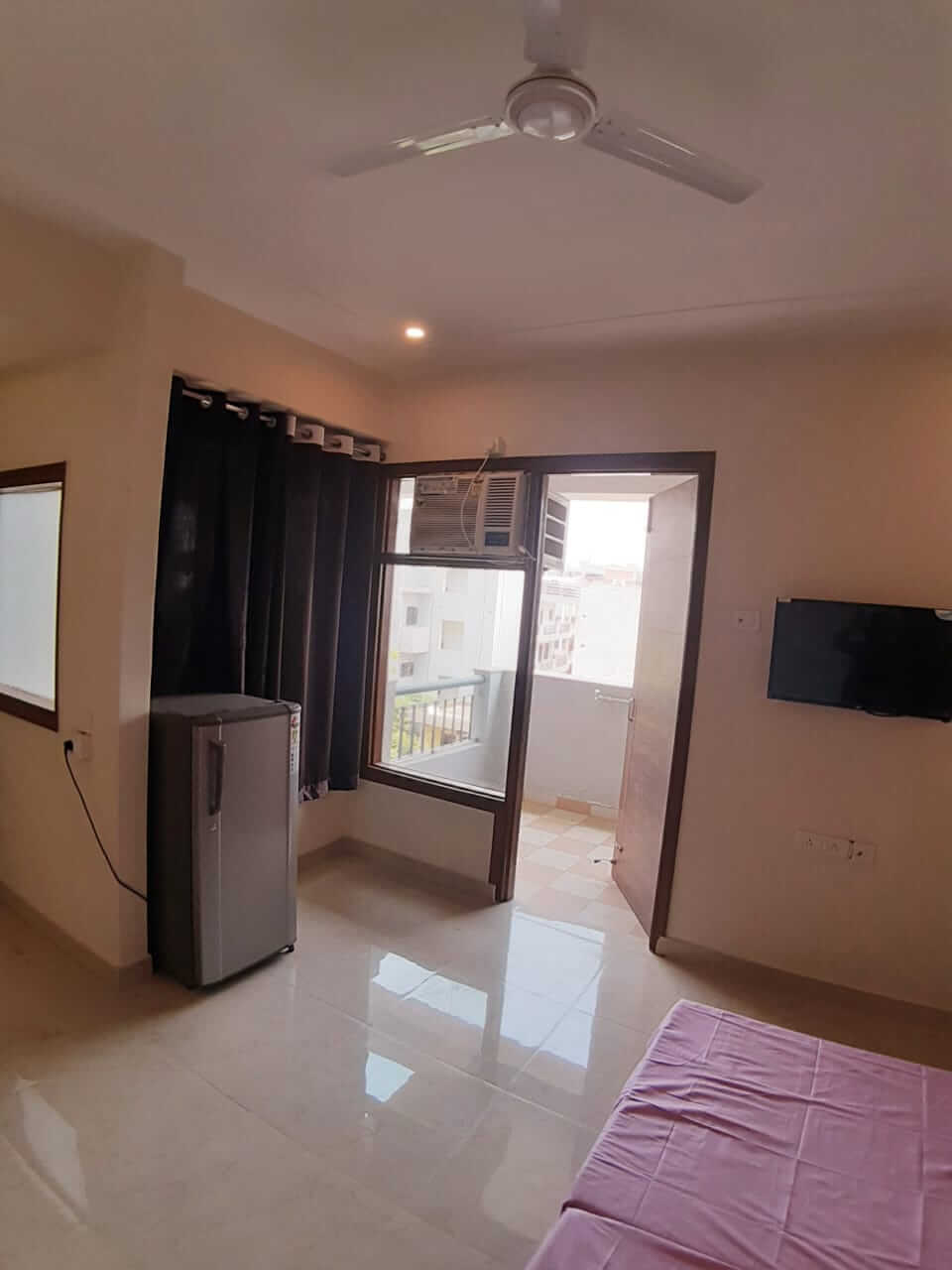1 BHK Apartment / Flat for Rent 320 Sq. Feet at Gurgaon