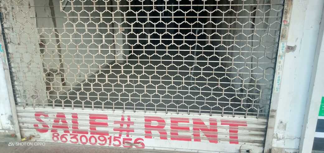 commercial shop for rent in noida , ready to move , semifurnished , 