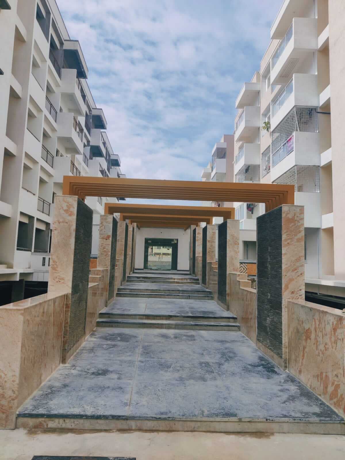 2 BHK Apartment / Flat for Sale 1215 Sq. Feet at Bangalore, Mahadevpura