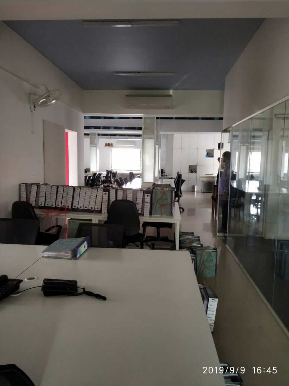 property for rent/lease 2nd floor an office space for Companies at Bangalore Vasanthnagar